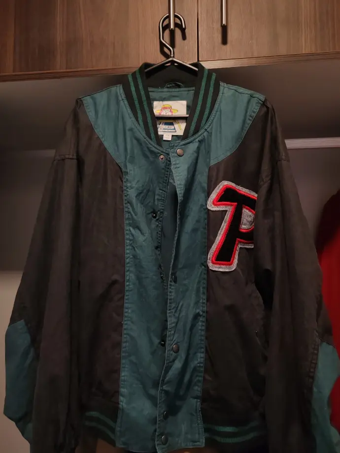 Bomber universitaria