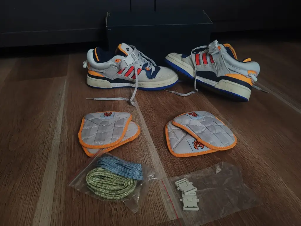 Adidas forum x Bad Bunny