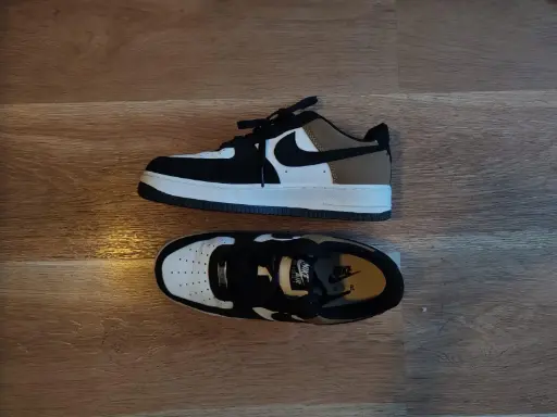 NIKE AF1 MOCA