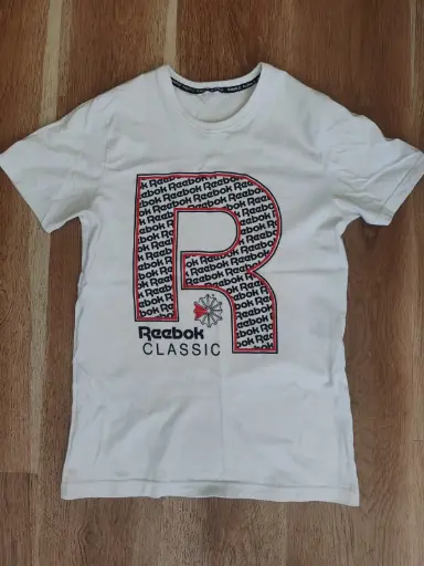 Polera Reebok